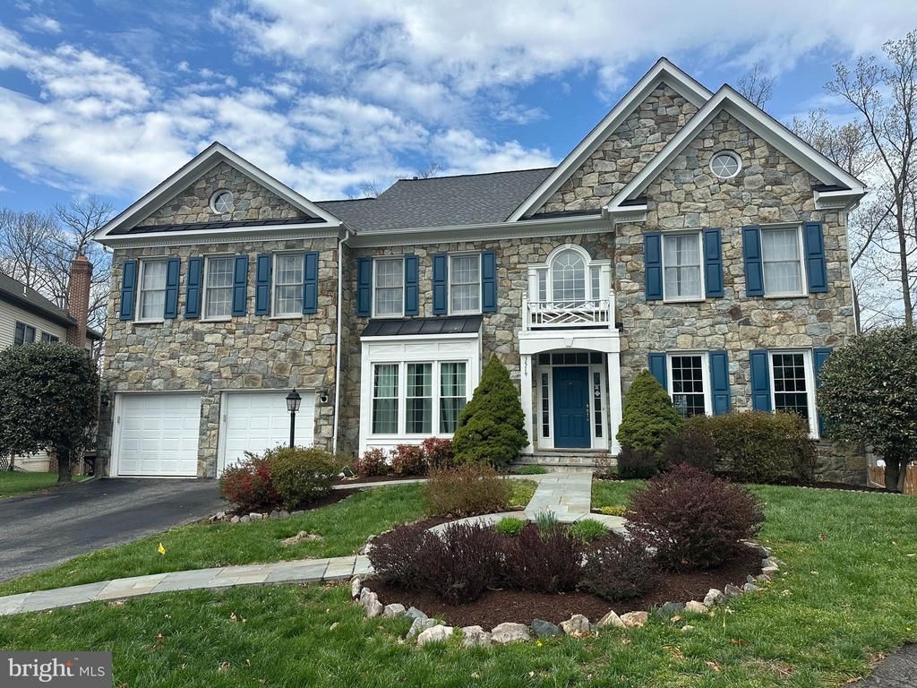 3519 KATRINA COURT, TRIANGLE, VA 22172