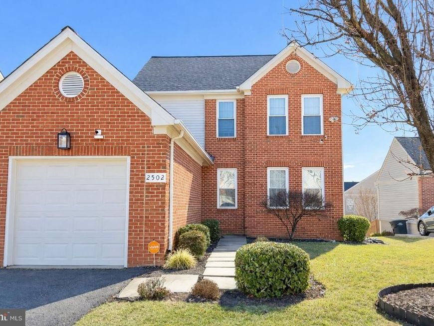 2502 18th Street Ne, Washington, DC 20018 Main Photo