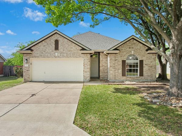 1115 Blackthorn DR , Pflugerville, TX 78660