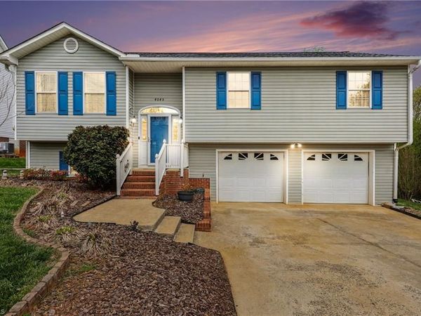 4045 Lenora Drive , Winston-Salem, NC 27107
