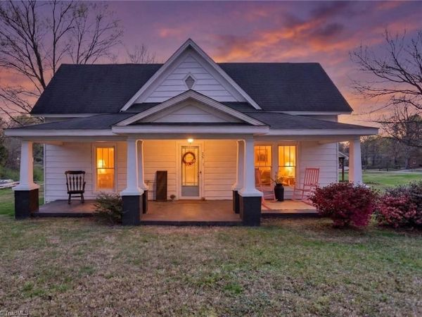 507 Columbia Avenue , Ramseur, NC 27316