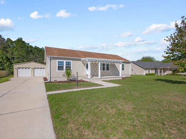 2937 Gray Jay Dr, St Augustine, FL 32084