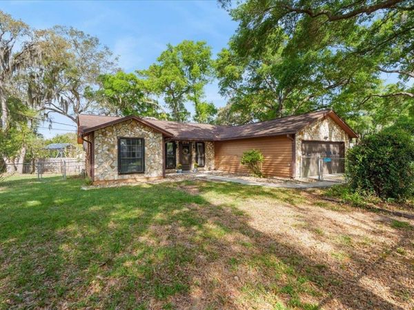 204 Queen Rd, St Augustine, FL 32086