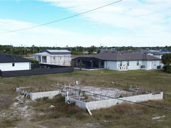 3939 NW 41st AVE , CAPE CORAL, FL 33993