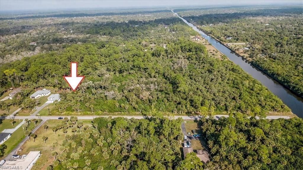 32nd Ave Se, Naples, FL 34117 Main Photo