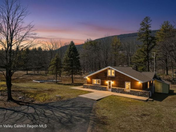 220 Mountain House Road, Palenville, NY 12463