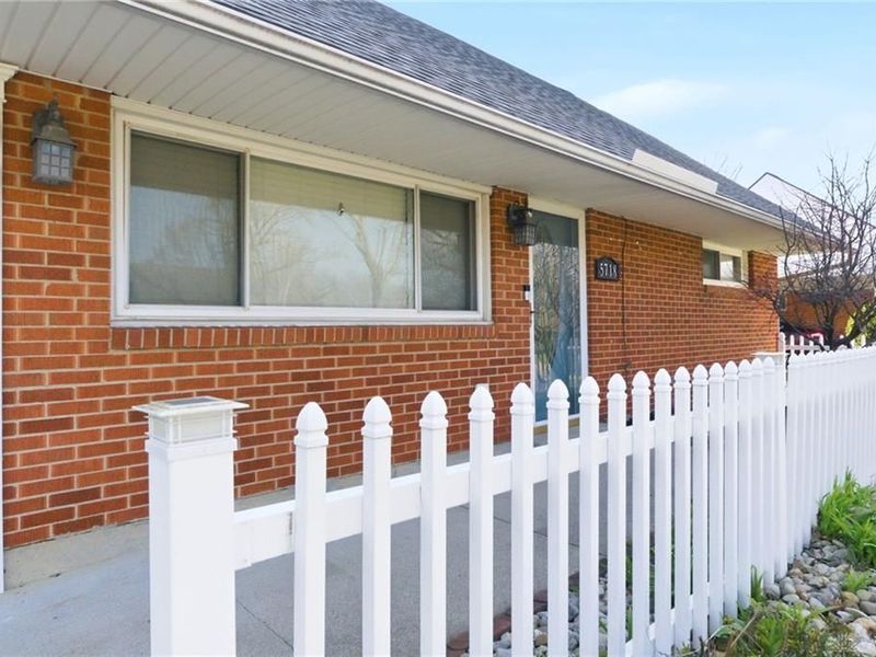 5718 Rousseau Drive, Dayton, OH 45424 Photo 4