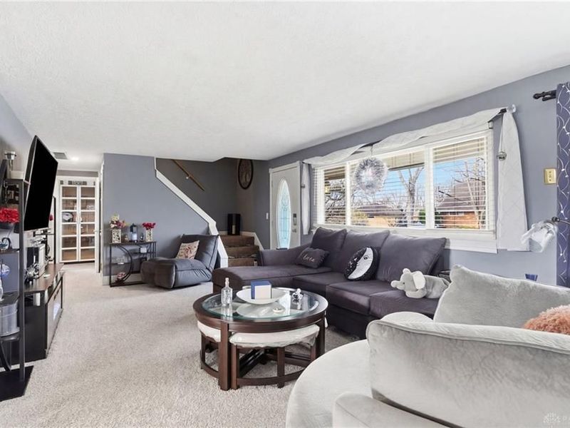 5718 Rousseau Drive, Dayton, OH 45424 Photo 9