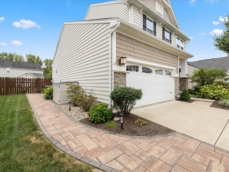 1475 Artesian Lane, Fairborn, OH 45324 Photo 4