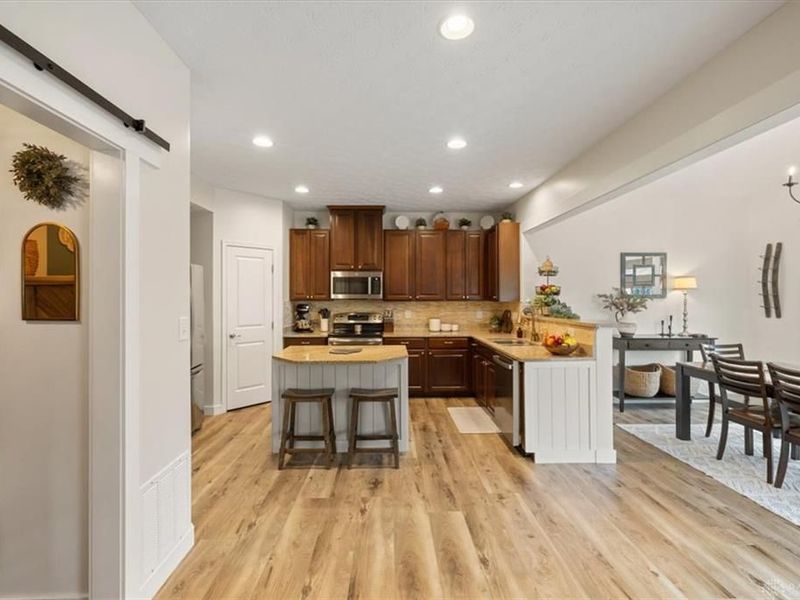 1475 Artesian Lane, Fairborn, OH 45324 Photo 8