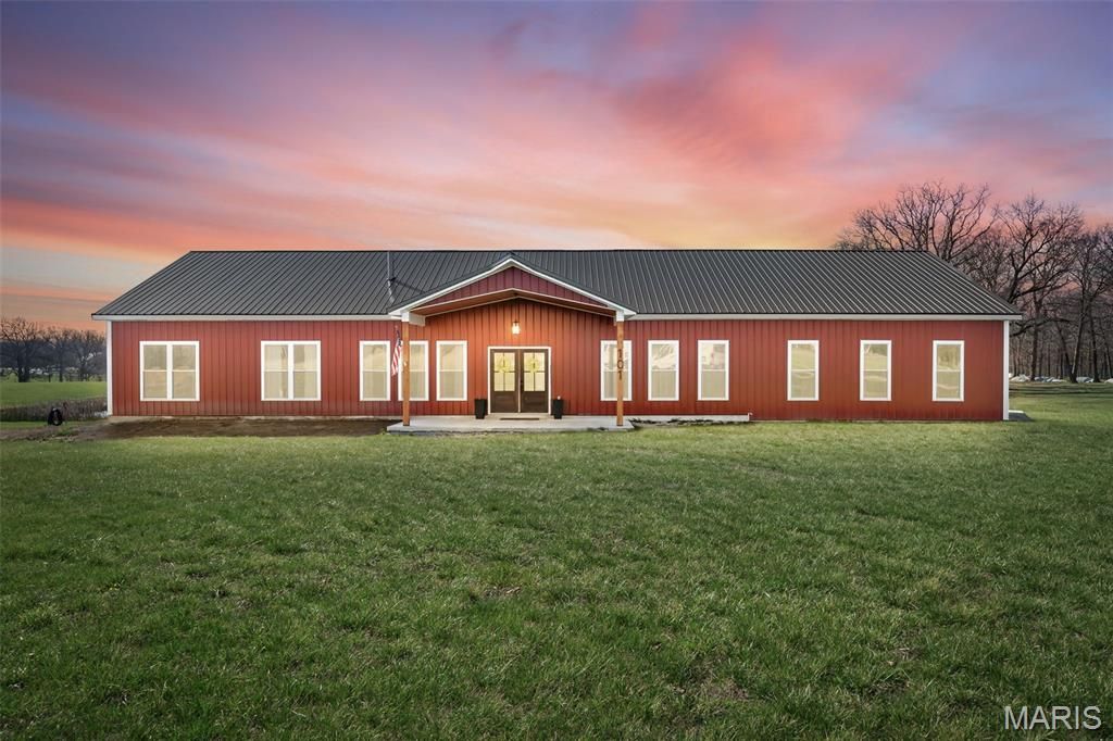 101 Mcintyre Lane, Silex, MO 63377 Main Photo