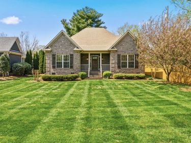 419 Indian Hills Drive, Bowling Green, KY 42103