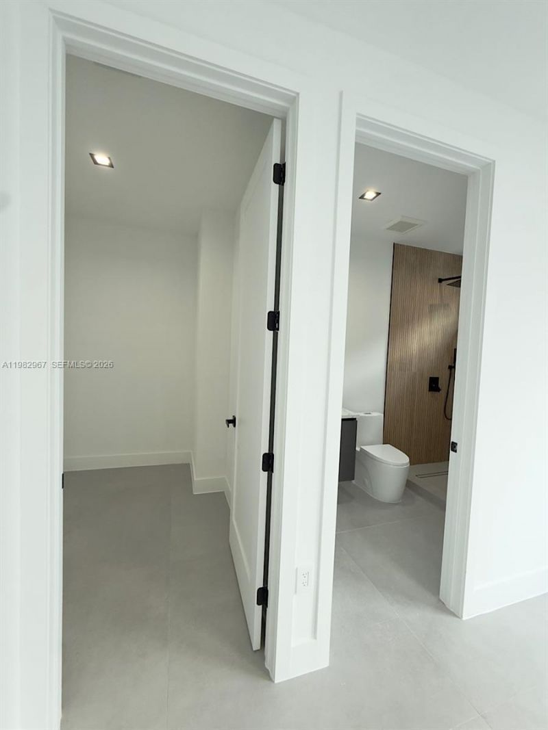 1603 SW 30th Ave, Fort Lauderdale, FL 33312 Photo