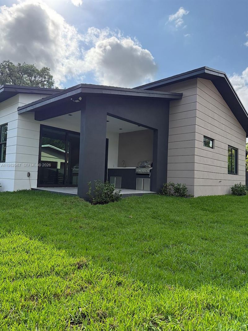 1603 SW 30th Ave, Fort Lauderdale, FL 33312 Photo