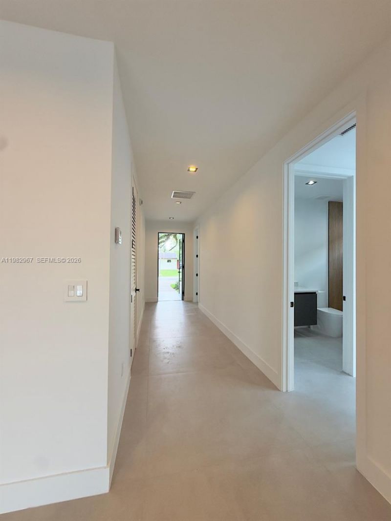 1603 SW 30th Ave, Fort Lauderdale, FL 33312 Photo