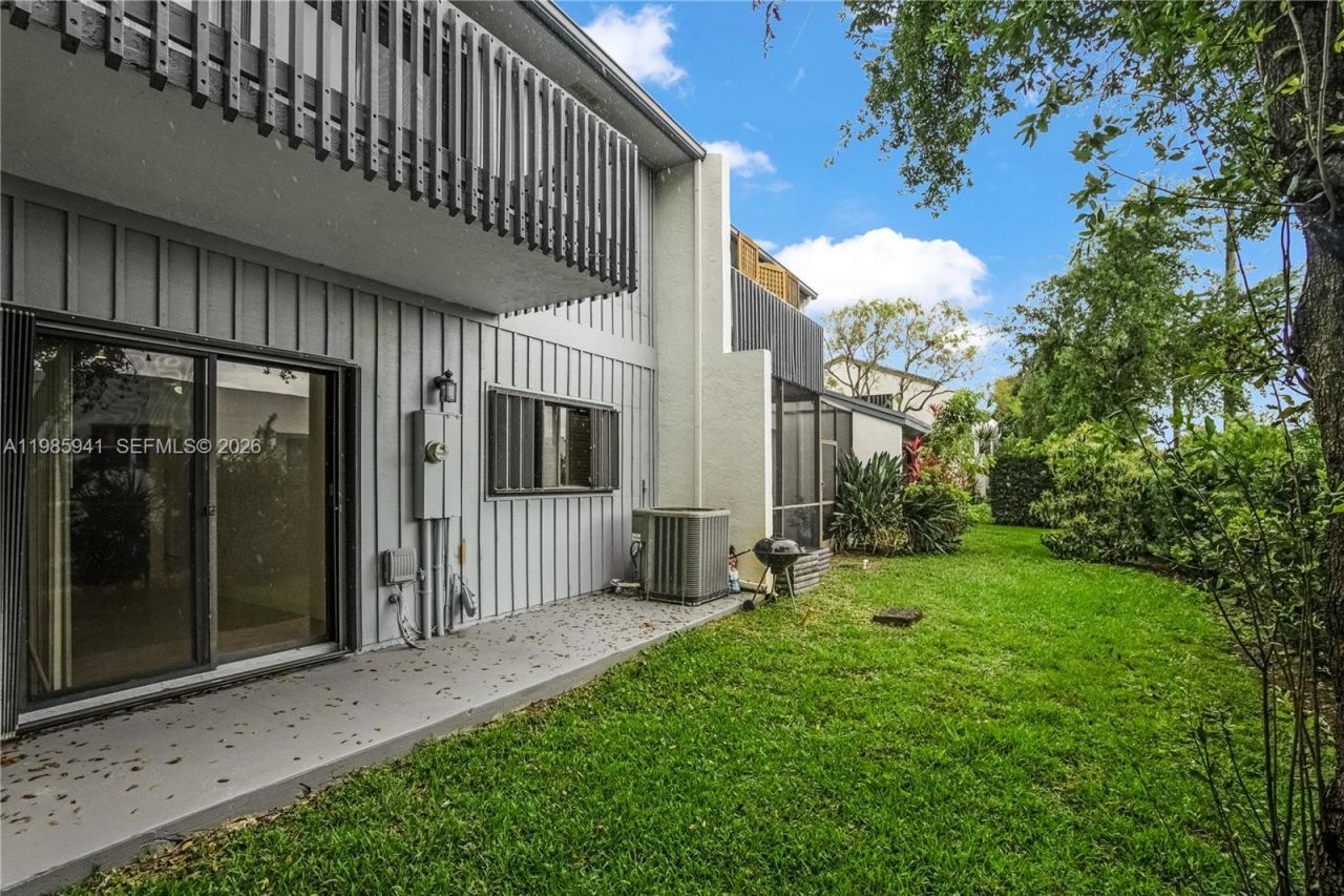 1634 N 15th Ter , Hollywood, FL 33020 Photo