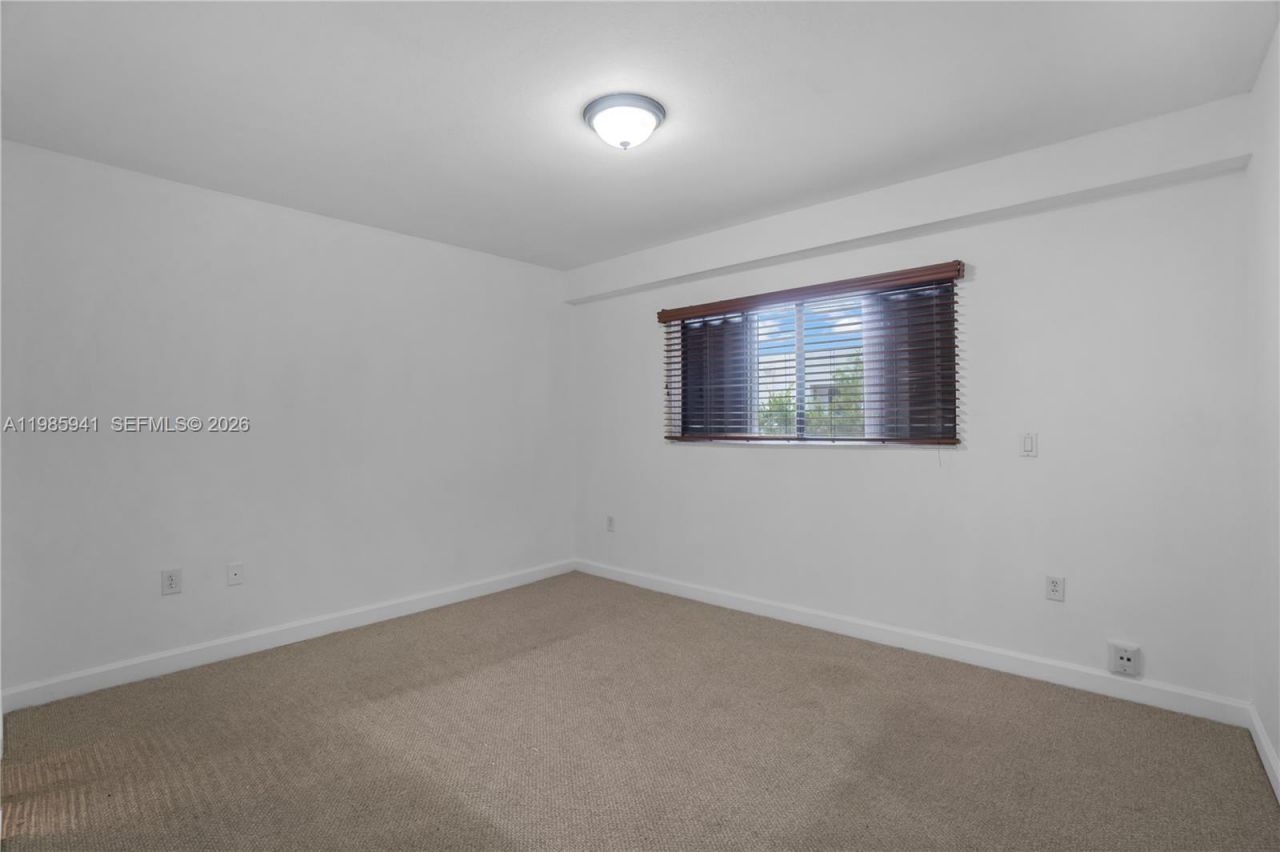 1634 N 15th Ter , Hollywood, FL 33020 Photo