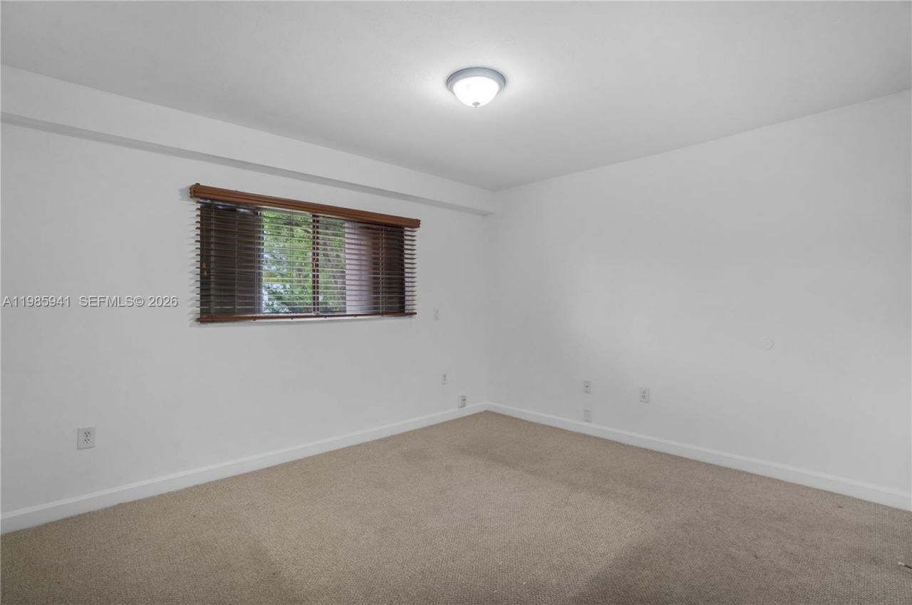 1634 N 15th Ter , Hollywood, FL 33020 Photo