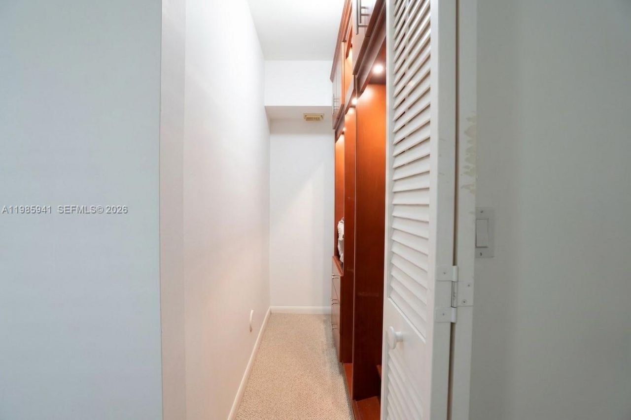 1634 N 15th Ter , Hollywood, FL 33020 Photo