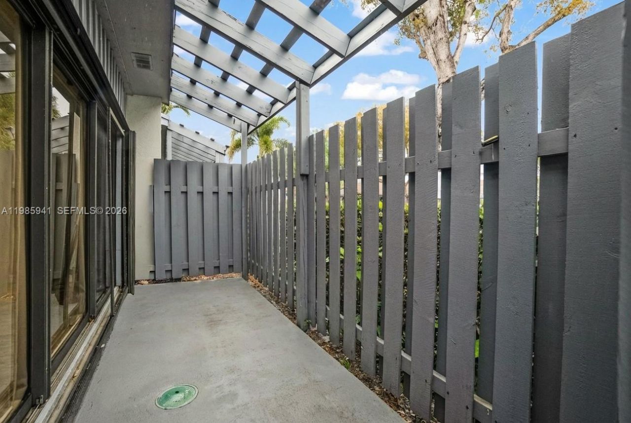 1634 N 15th Ter , Hollywood, FL 33020 Photo