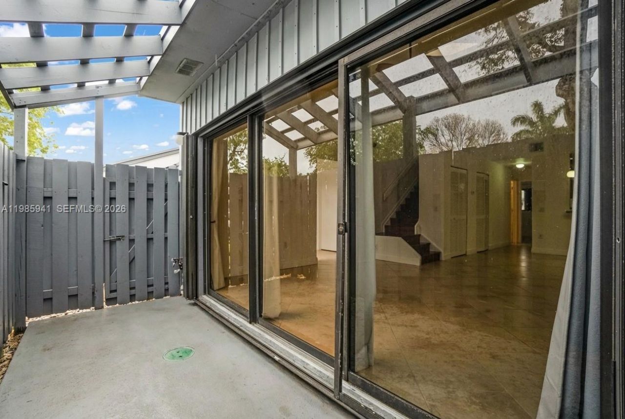 1634 N 15th Ter , Hollywood, FL 33020 Photo