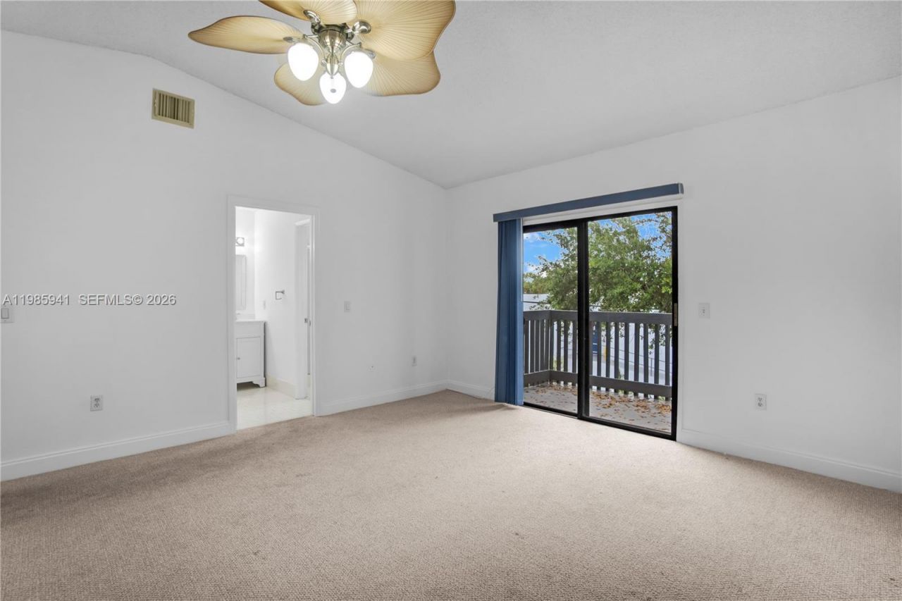 1634 N 15th Ter , Hollywood, FL 33020 Photo