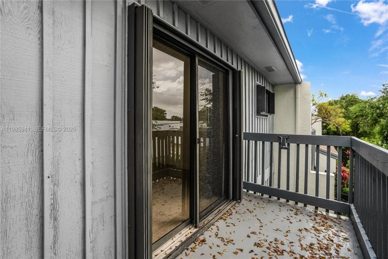 1634 N 15th Ter , Hollywood, FL 33020 Photo