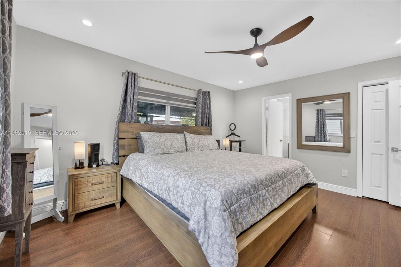 4890 SW 141st Ave , Miami, FL 33175 Photo