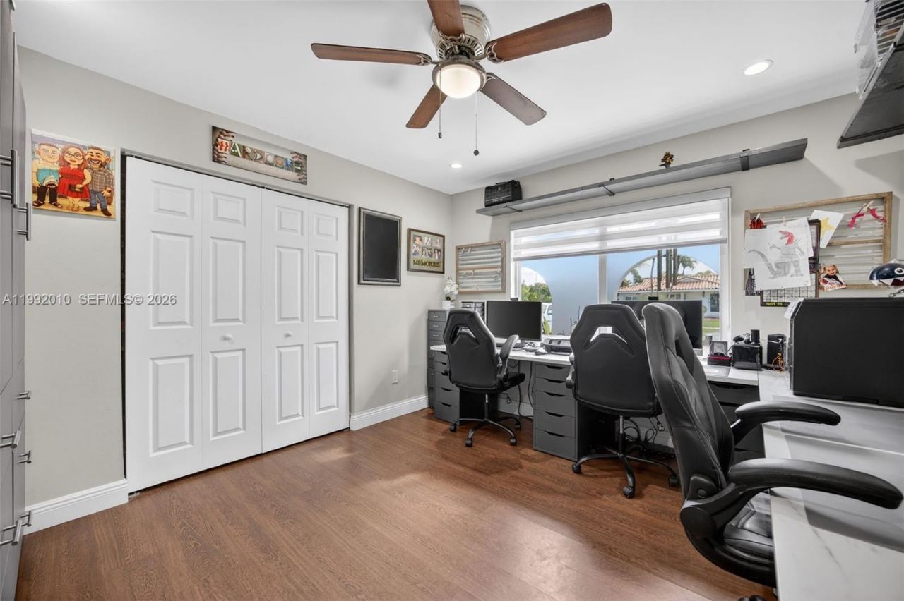 4890 SW 141st Ave , Miami, FL 33175 Photo