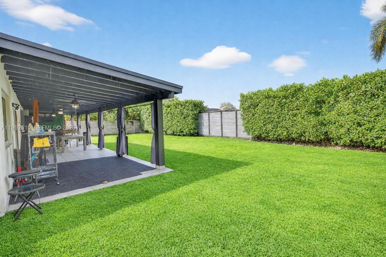 4890 SW 141st Ave , Miami, FL 33175 Photo