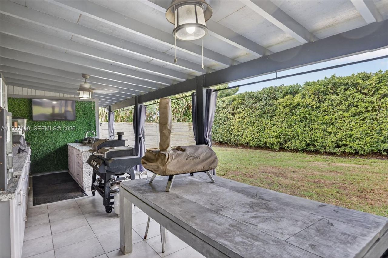 4890 SW 141st Ave , Miami, FL 33175 Photo