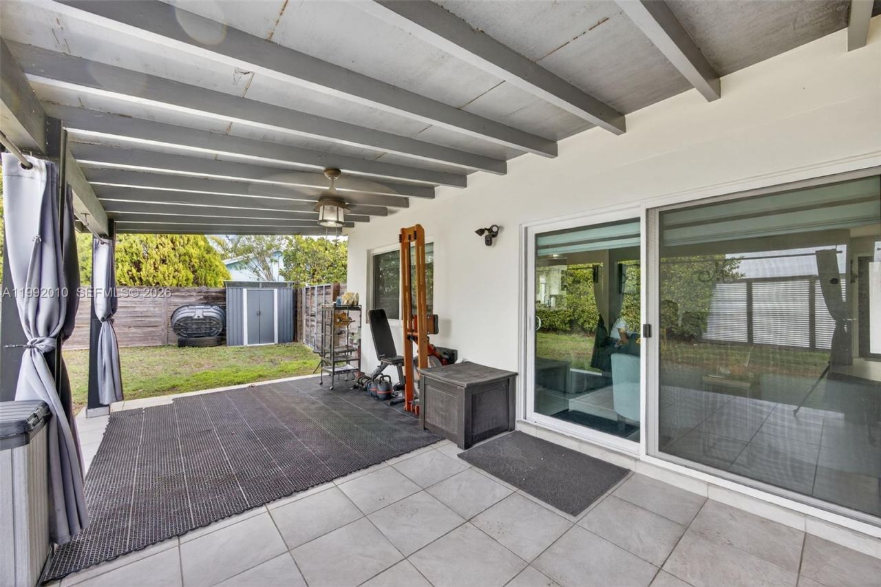 4890 SW 141st Ave , Miami, FL 33175 Photo