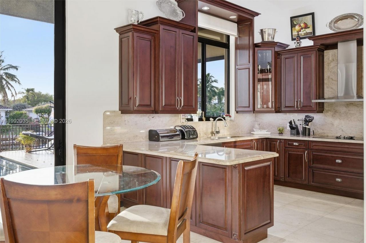 12991 Lerida St , Coral Gables, FL 33156 Photo