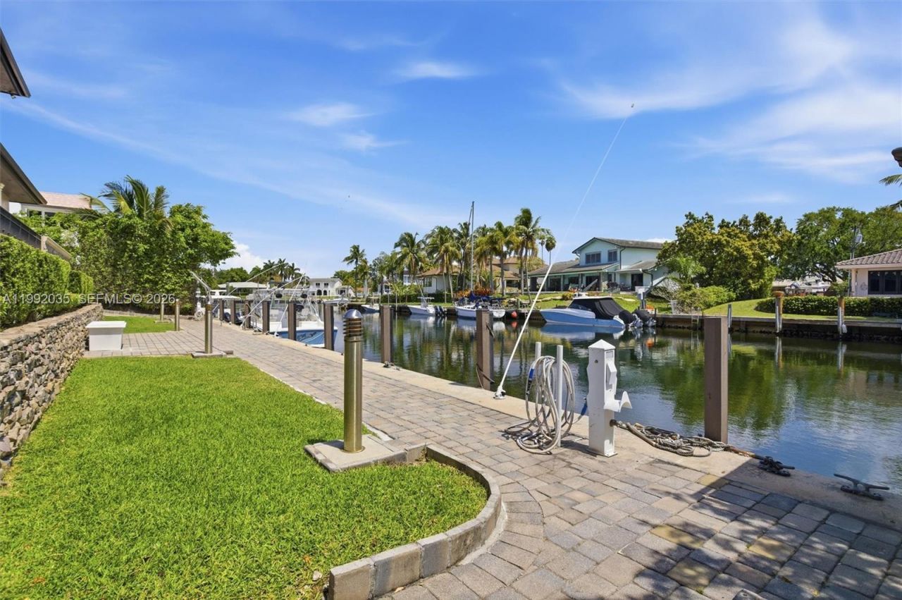 12991 Lerida St , Coral Gables, FL 33156 Photo