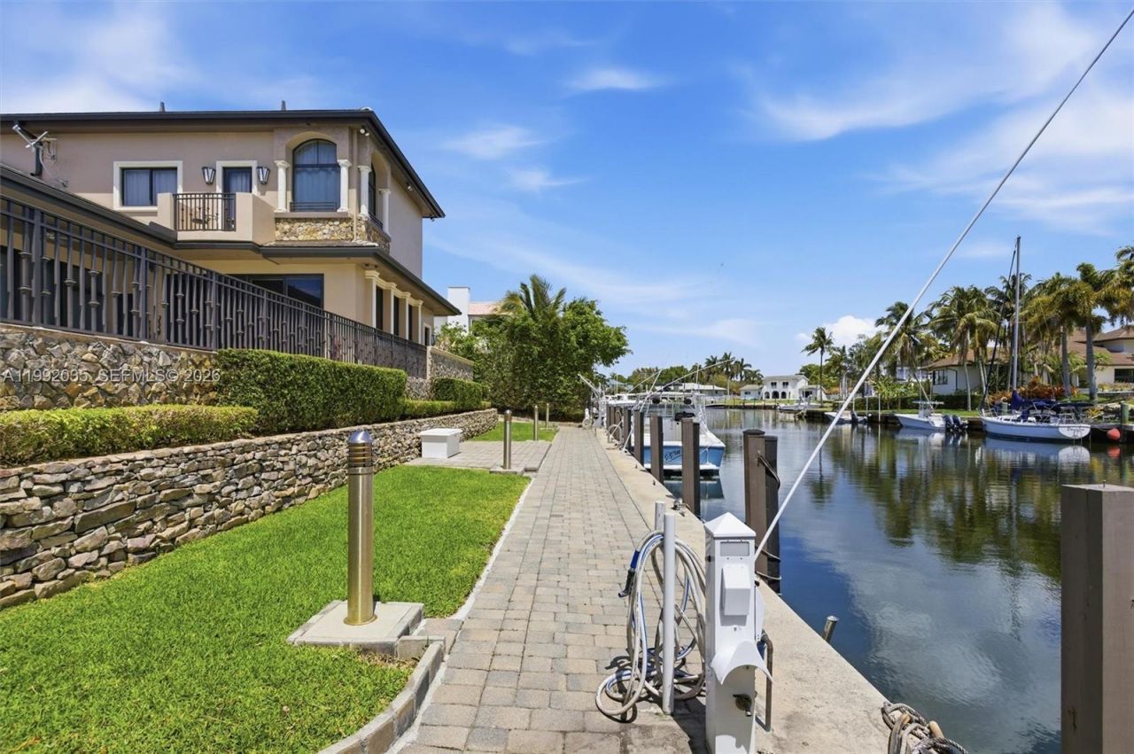 12991 Lerida St , Coral Gables, FL 33156 Photo