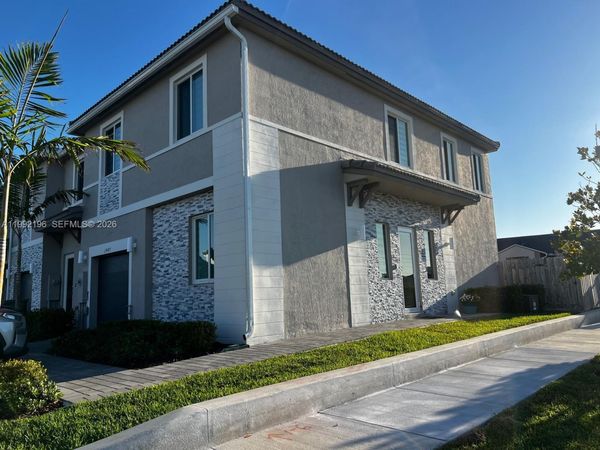 1487 SE 7th Ter , Homestead, FL 33034