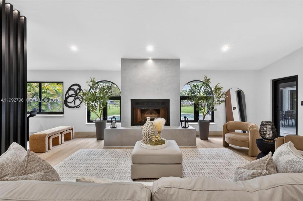 14755 SW 18th Ct, Davie, FL 33325 Photo