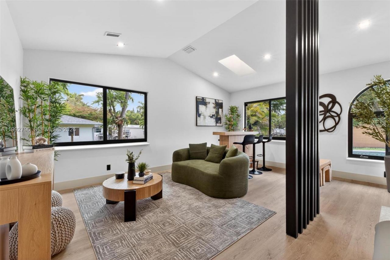 14755 SW 18th Ct, Davie, FL 33325 Photo