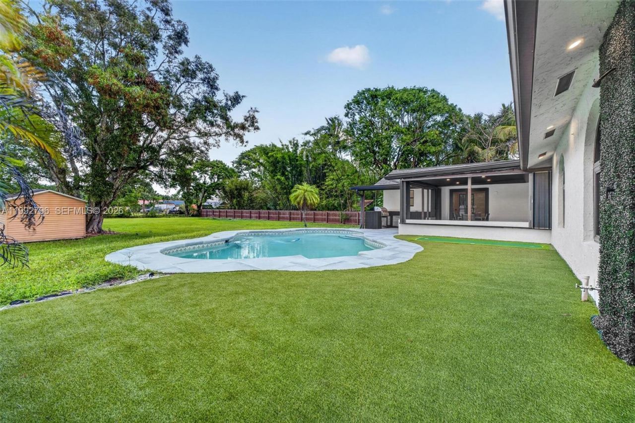 14755 SW 18th Ct, Davie, FL 33325 Photo