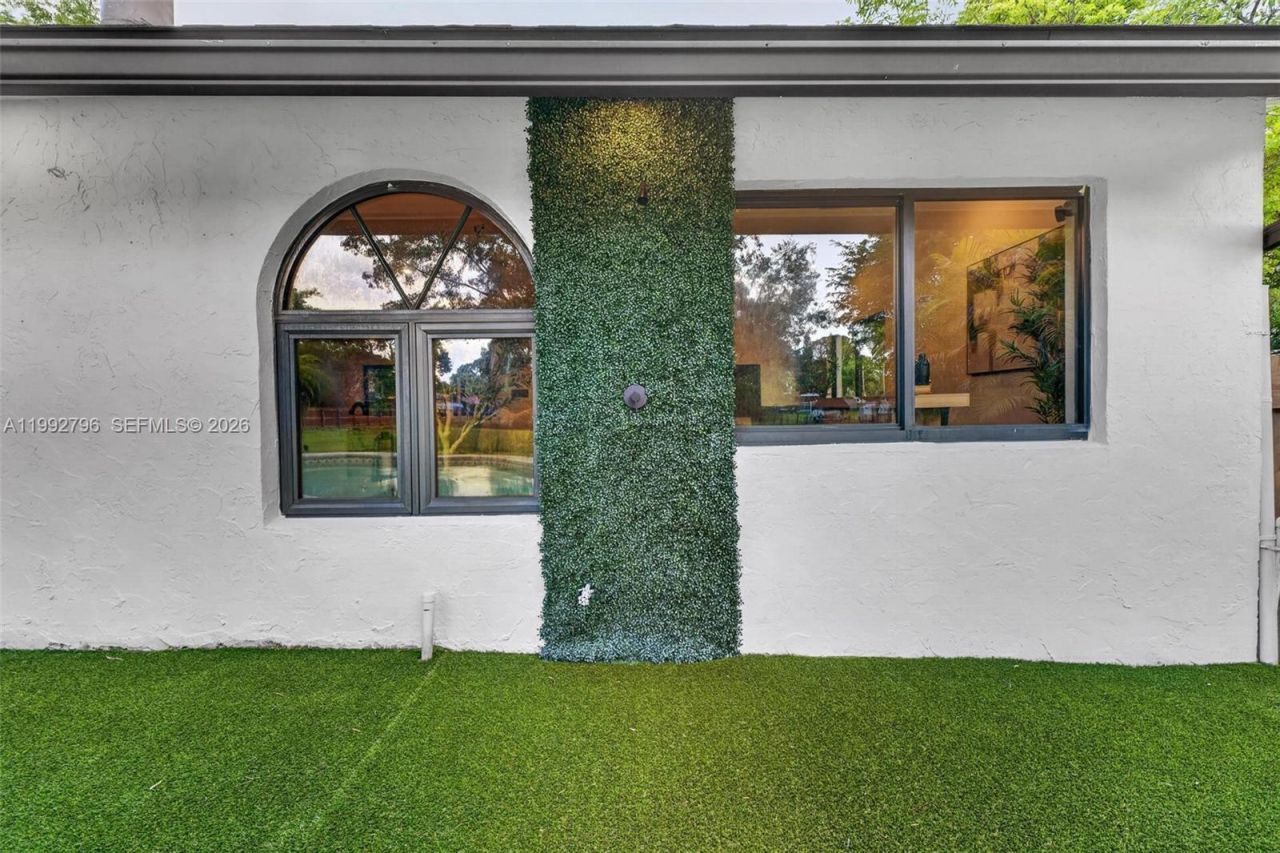 14755 SW 18th Ct, Davie, FL 33325 Photo