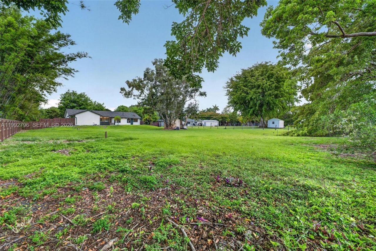 14755 SW 18th Ct, Davie, FL 33325 Photo