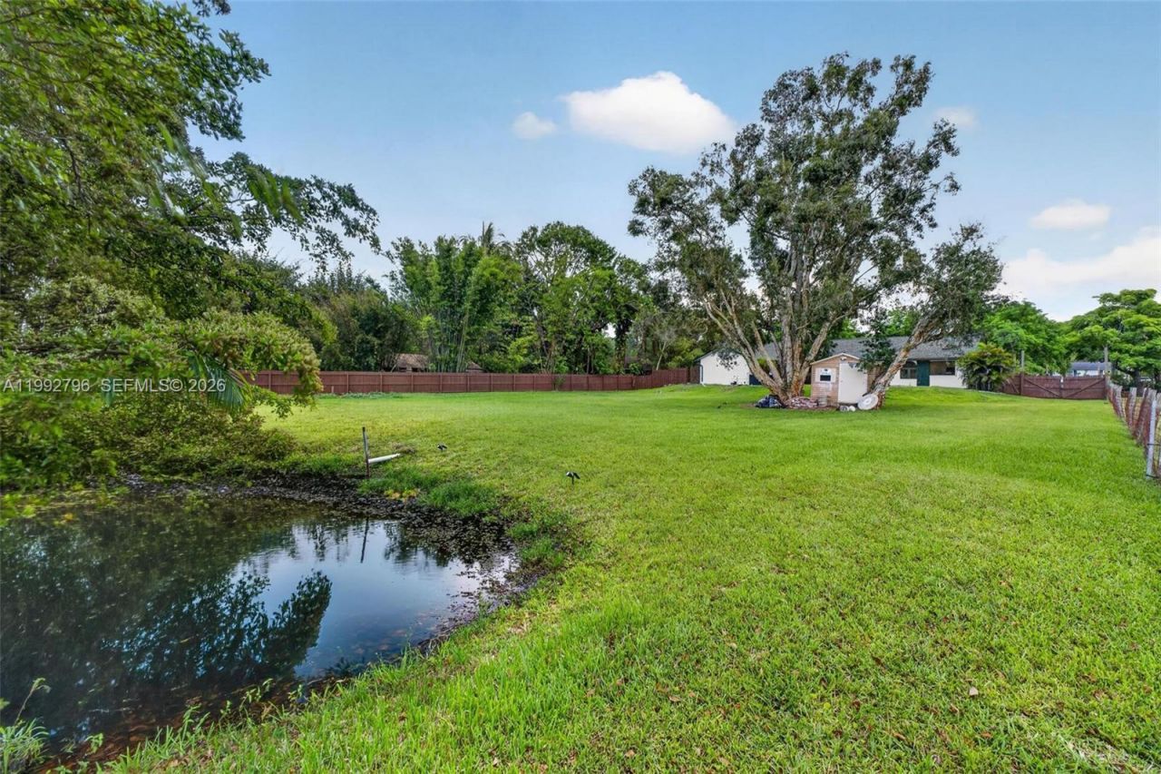 14755 SW 18th Ct, Davie, FL 33325 Photo