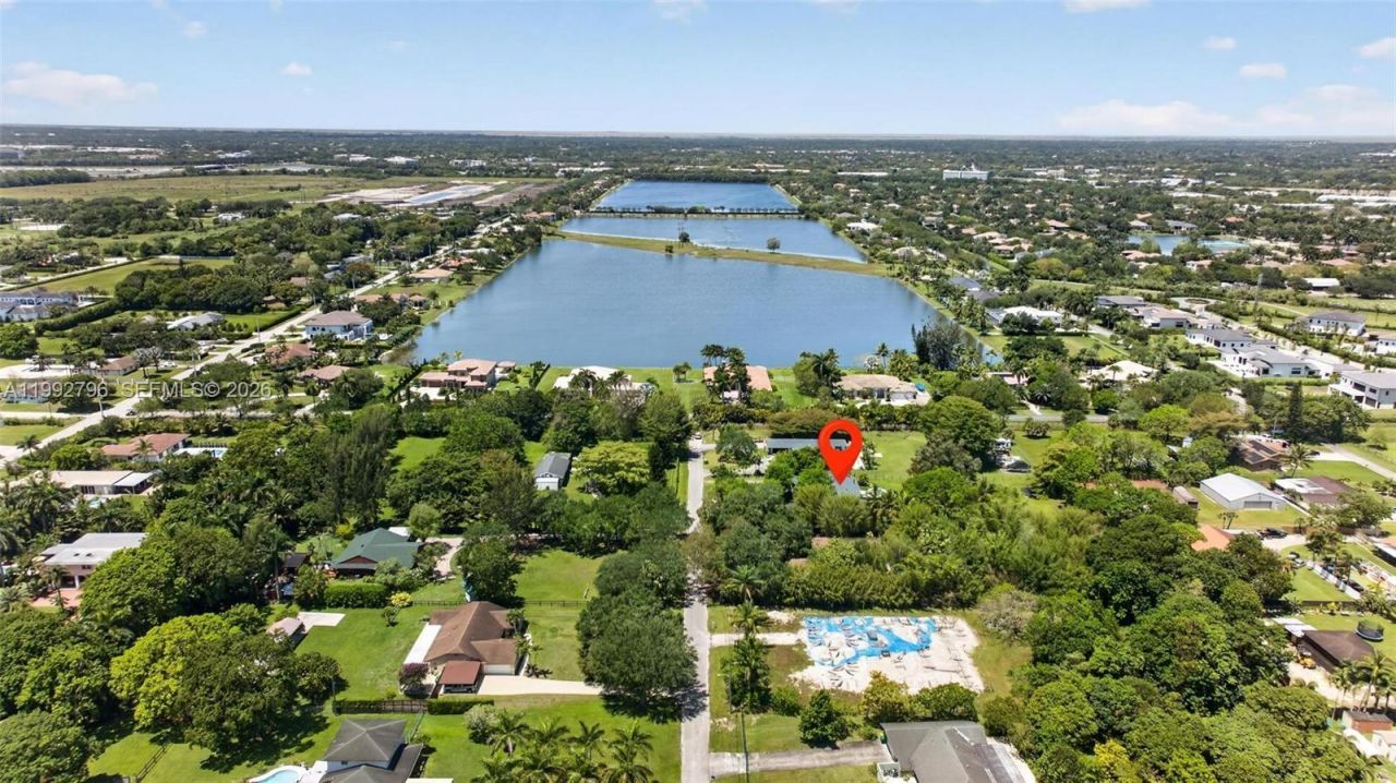 14755 SW 18th Ct, Davie, FL 33325 Photo