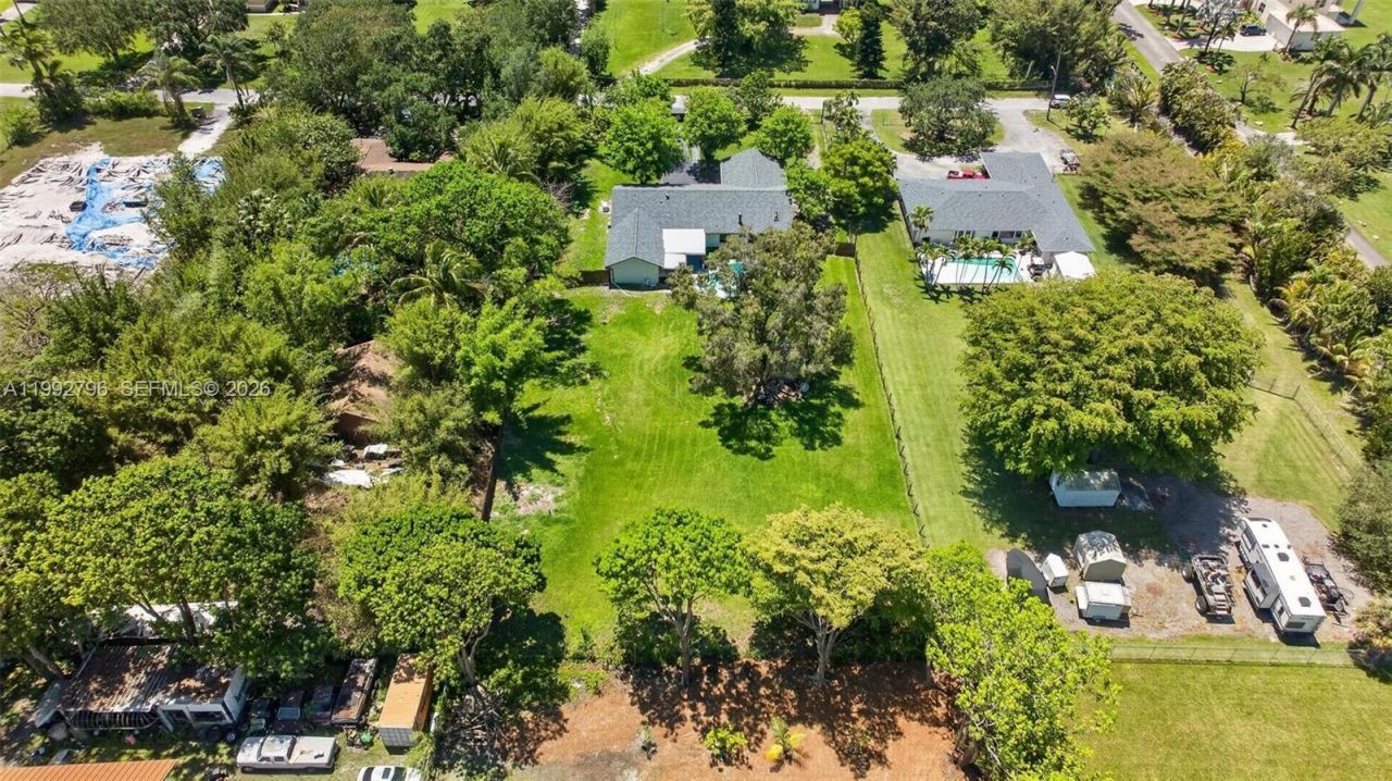 14755 SW 18th Ct, Davie, FL 33325 Photo