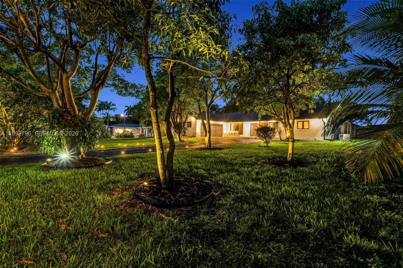 14755 SW 18th Ct, Davie, FL 33325 Photo