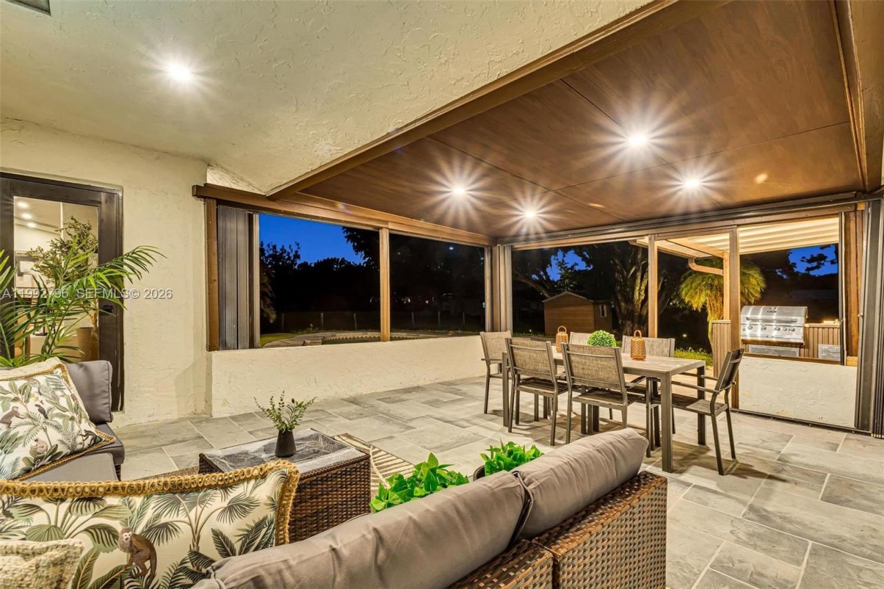 14755 SW 18th Ct, Davie, FL 33325 Photo