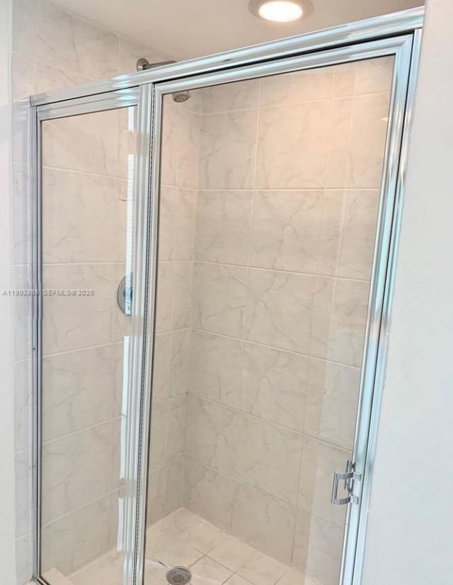 950 Brickell Bay Dr , Unit 3807, Miami, FL 33131 Photo