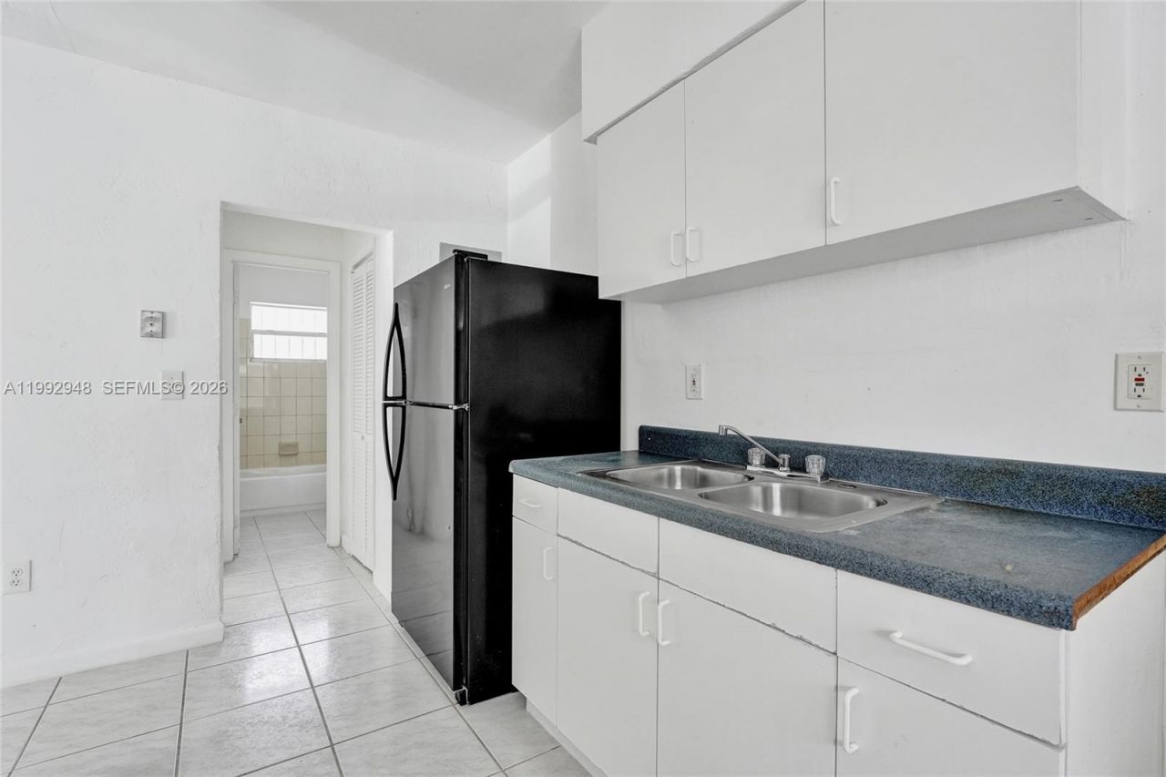724 NW 6th St , Hallandale Beach, FL 33009 Photo