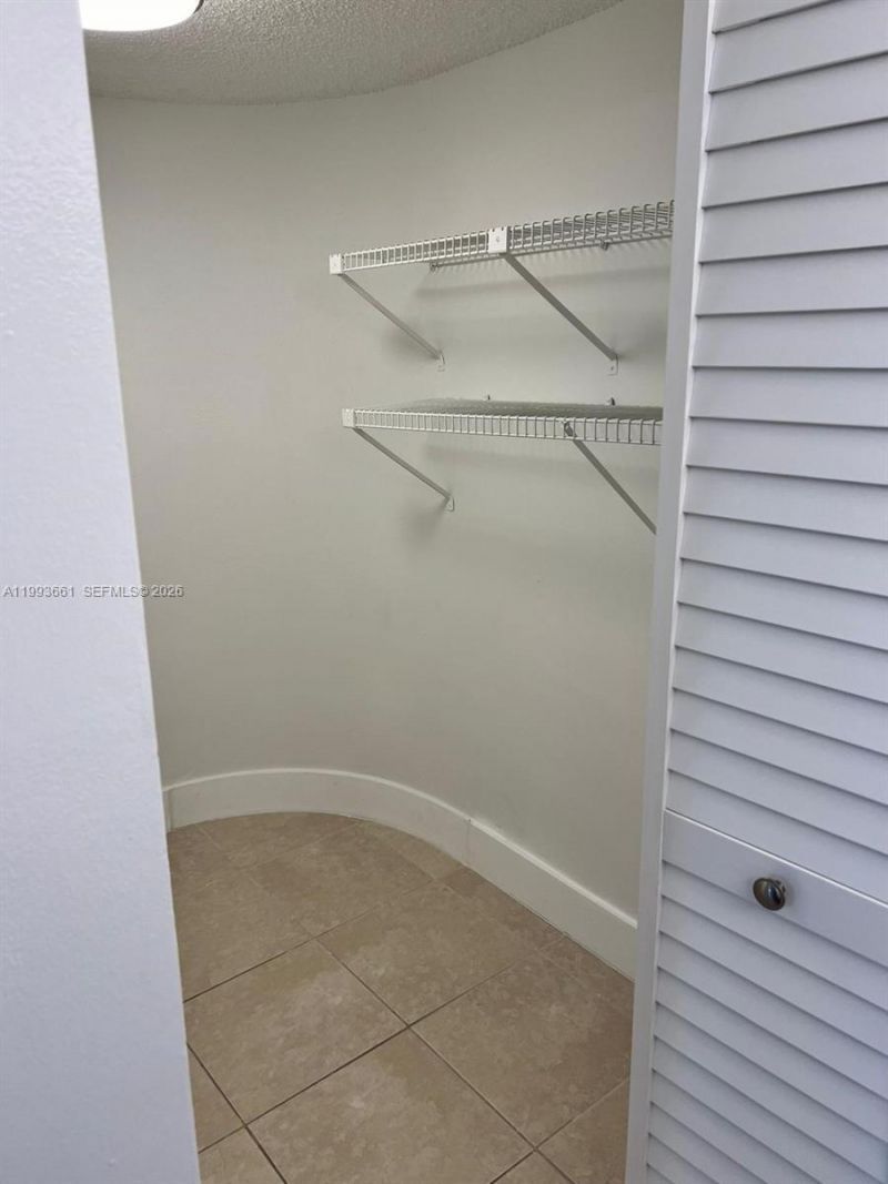 7200 NW 179th St, Unit 303, Hialeah, FL 33015 Photo