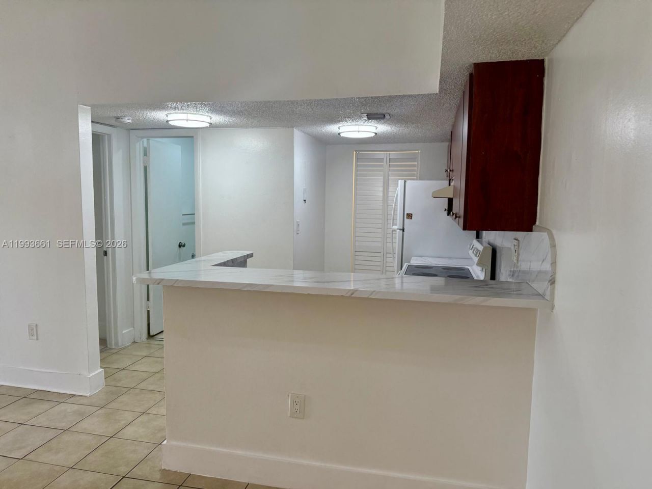 7595 NW 179th St, Unit 119, Hialeah, FL 33015 Photo